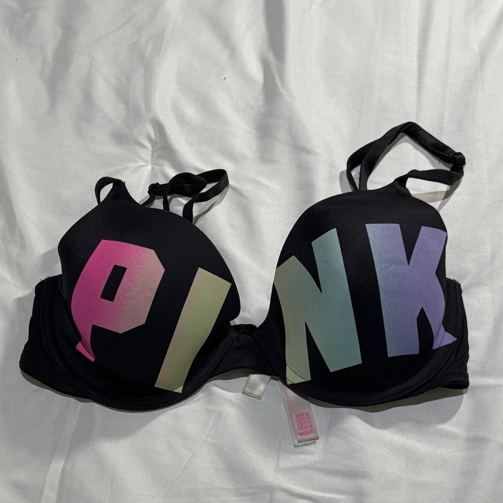 2016 VS PINK logo t-shirt bra lightly lined